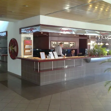 Club Praha 4* Prŭhonice
